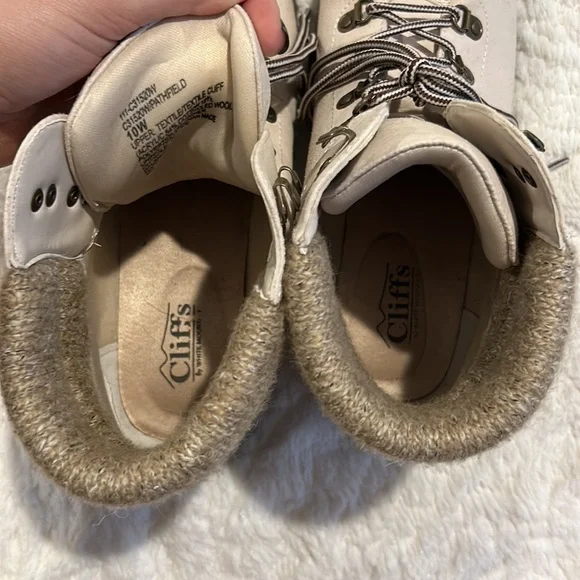 Cliff Booties - Picture 3 of 3